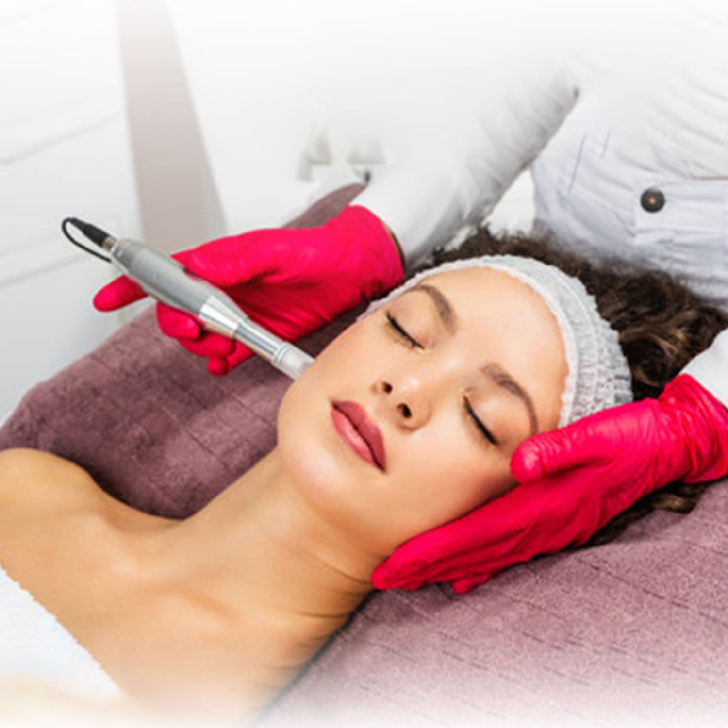 KLINIK KECANTIKAN RUMAH IMPERIUM SKIN & BEAUTY DEKAT GEDUNG BANK BSI MATRAMAN JAKARTA
